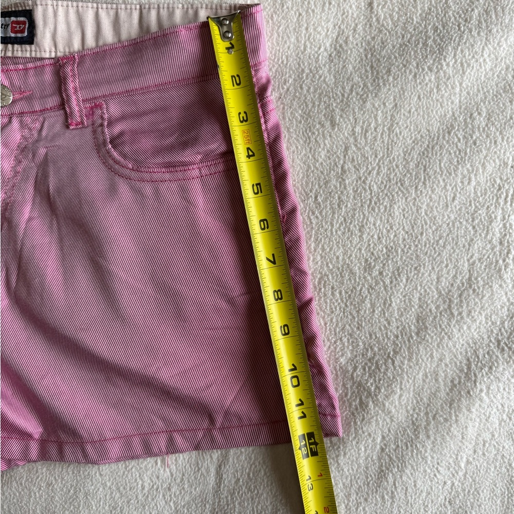 Vintage Y2K Diesel Pink Mid Rise Shorts | Size 27–29 - Picture 8 of 9
